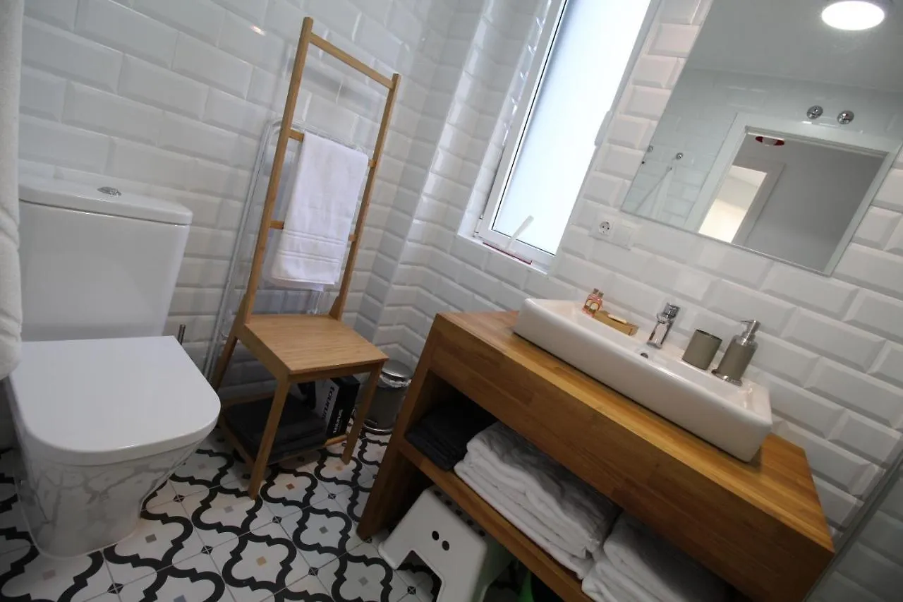 Apartamento 2 dormitorios con piscina y jardín Somo