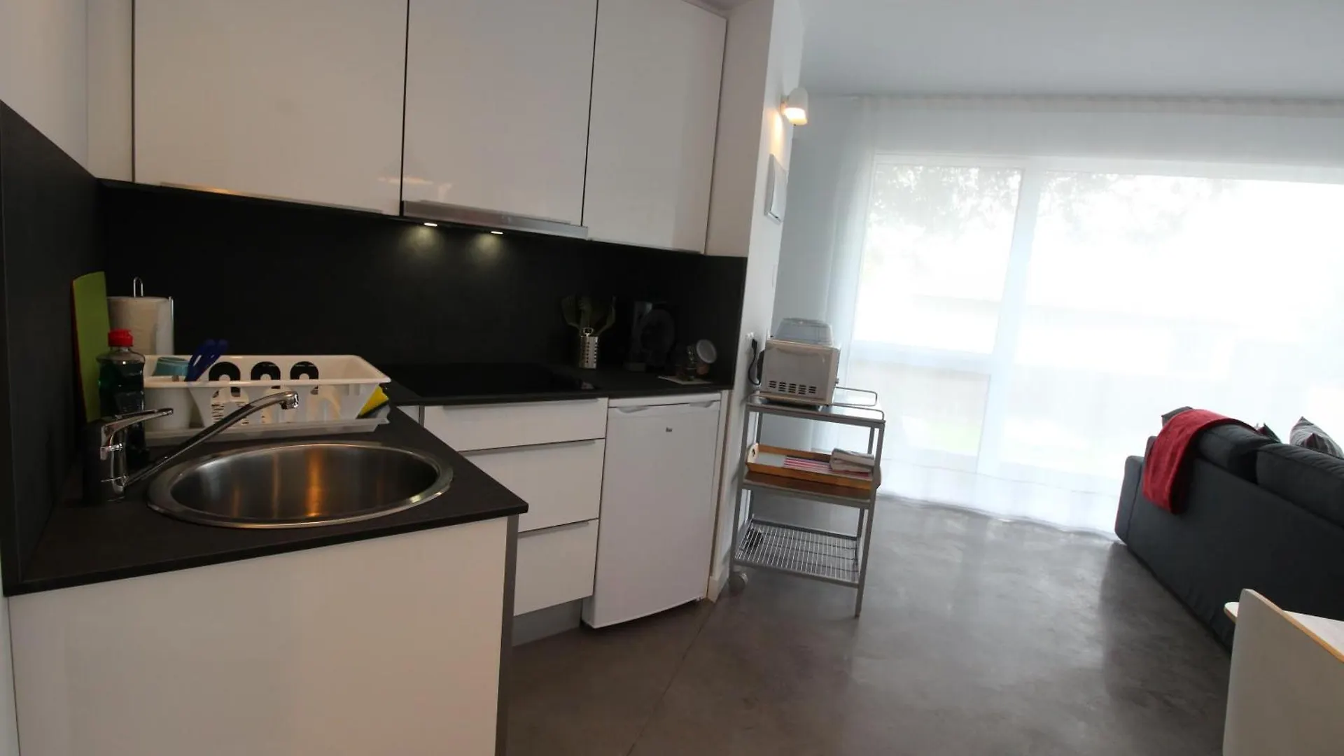 Apartamento 2 Dormitorios Con Piscina Y Jardin Somo 0*,